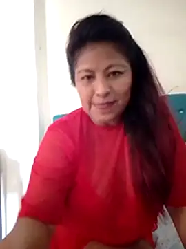 Snapshot of LaylaWinxxx chatting on February 2026 03:27:02 PM LaylaWinxxx online show from February 2026 03:27:02 PM