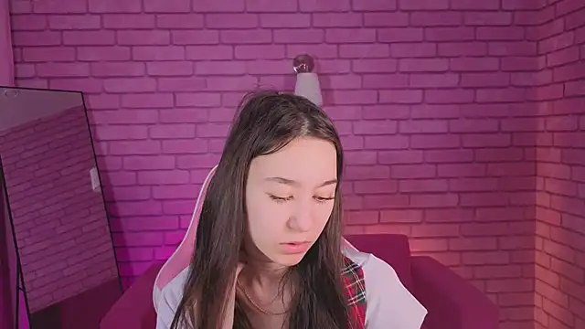 Nicole Brownie online show from April 2026 01:26:01 AM