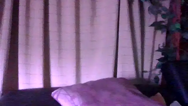 Sarahtjeuh  online show from February 2026 07:50:02 PM