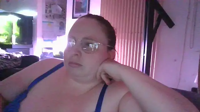 Sarahtjeuh  online show from May 2026 07:30:02 PM