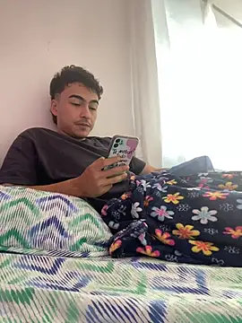 Snapshot of vanilla_Kush chatting on February 2026 02:24:02 PM vanilla Kush online show from February 2026 02:24:02 PM