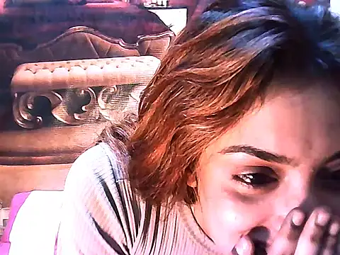 Snapshot of IndianPretty14u2Luv chatting on February 2026 05:22:02 AM IndianPretty14u2Luv online show from February 2026 05:22:02 AM