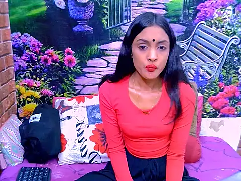 Snapshot of IndianPretty14u2Luv chatting on June 2026 05:05:01 AM IndianPretty14u2Luv online show from June 2026 05:05:01 AM