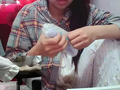 Snapshot of song_ngan chatting on March 2026 05:02:02 AM song ngan online show from March 2026 05:02:02 AM