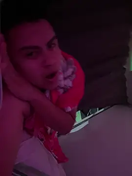 andresmahecha777 online show from February 2026 07:26:01 AM