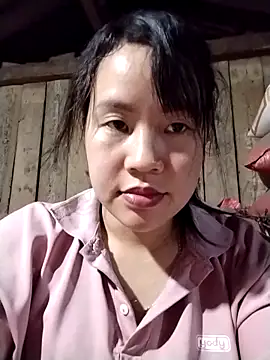 Lymimi online show from April 2026 12:55:01 PM