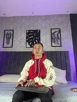 Snapshot of bliinkii_and_luka_ chatting on February 2026 01:08:02 PM bliinkii and luka online show from February 2026 01:08:02 PM