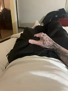 Snapshot of nolimits66 chatting on February 2026 02:33:01 PM nolimits66 online show from February 2026 02:33:01 PM