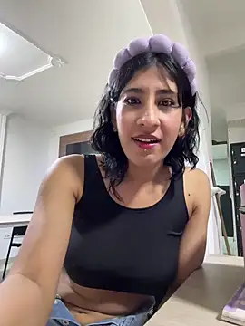 Snapshot of Violet_rousse7 chatting on February 2026 01:13:02 AM Violet rousse7 online show from February 2026 01:13:02 AM