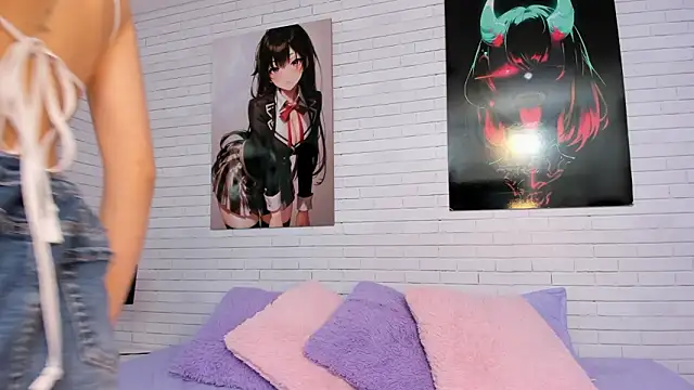 AlanaaHell online show from February 2026 08:58:01 PM