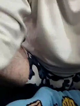 hairyandbigmann online show from February 2026 01:18:01 PM