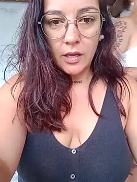 kuramaqueen online show from February 2026 06:09:01 PM