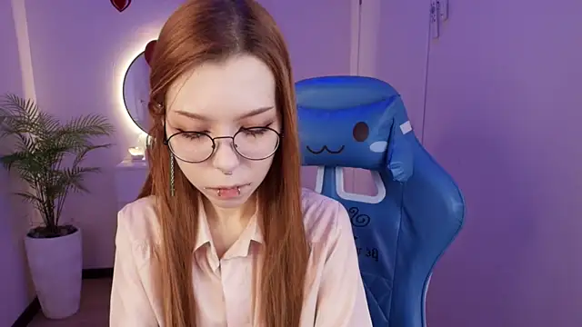 Snapshot of PinkAn8el chatting on February 2026 02:29:02 AM PinkAn8el online show from February 2026 02:29:02 AM