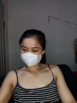 Snapshot of Daisy-lusia2026 chatting on April 2026 02:12:02 PM Daisy-lusia2026 online show from April 2026 02:12:02 PM