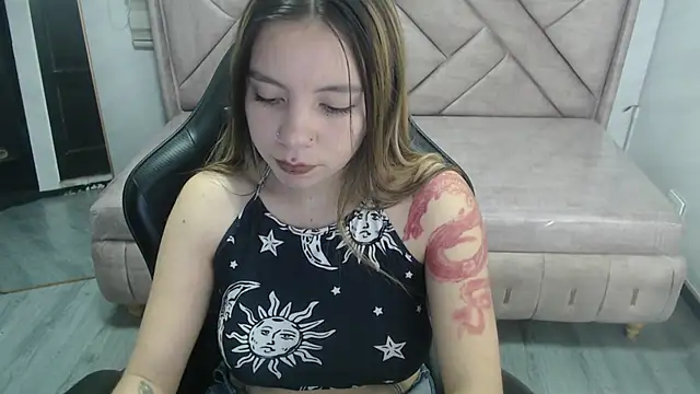 Snapshot of Eco_deluna_v chatting on March 2026 07:54:01 PM Eco deluna v online show from March 2026 07:54:01 PM