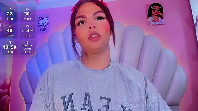 Snapshot of Maia_Hotts chatting on February 2026 12:14:02 PM Maia Hotts online show from February 2026 12:14:02 PM