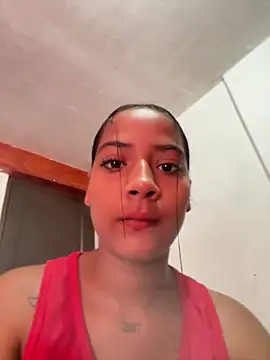 AyshelDoll1 online show from June 2026 07:29:01 PM