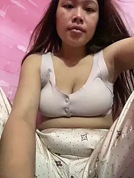 Snapshot of Emxinhka1 chatting on May 2026 07:07:01 PM Emxinhka1 online show from May 2026 07:07:01 PM