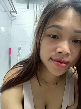 Snapshot of Emxinhka1 chatting on June 2026 11:51:02 PM Emxinhka1 online show from June 2026 11:51:02 PM