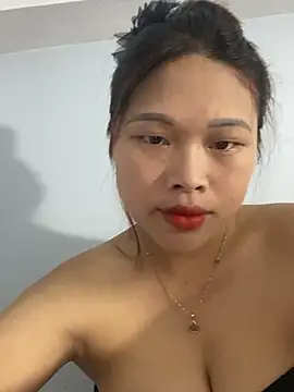 Snapshot of Emxinhka1 chatting on June 2026 05:32:02 AM Emxinhka1 online show from June 2026 05:32:02 AM