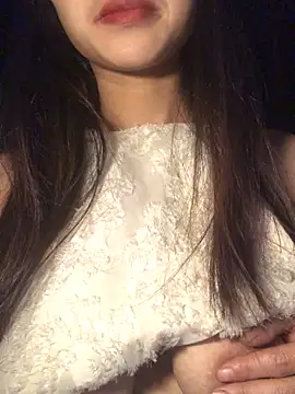 Snapshot of uyensexy chatting on February 2026 03:10:02 AM uyensexy online show from February 2026 03:10:02 AM