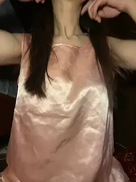 Snapshot of uyensexy chatting on February 2026 04:47:02 PM uyensexy online show from February 2026 04:47:02 PM