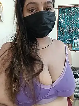 Snapshot of Aliya_Hott chatting on July 2026 05:32:02 AM Aliya Hott online show from July 2026 05:32:02 AM