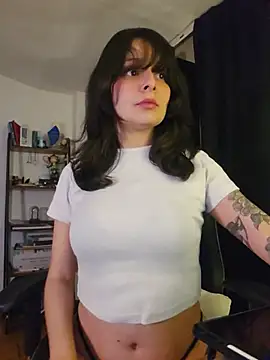 Snapshot of RoxanneRiddle69 chatting on June 2026 11:53:02 PM RoxanneRiddle69 online show from June 2026 11:53:02 PM