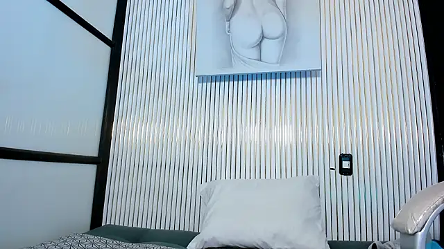 Snapshot of VenusColeman_ chatting on February 2026 08:37:01 PM VenusColeman online show from February 2026 08:37:01 PM