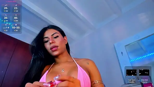 Snapshot of Salolatina chatting on June 2026 07:39:02 PM Salolatina online show from June 2026 07:39:02 PM