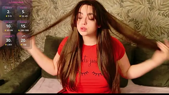 AliraX online show from February 2026 07:15:01 PM