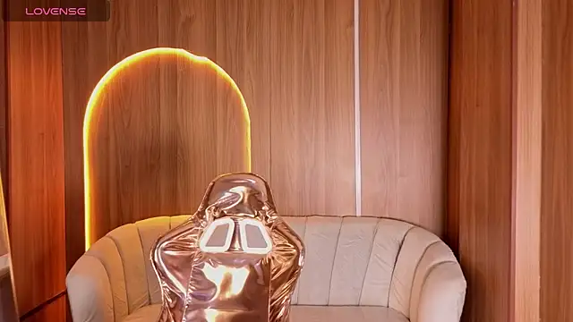 Alina b  online show from March 2026 07:59:01 PM