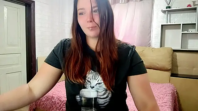 Snapshot of NotYourDoll chatting on May 2026 06:43:01 AM NotYourDoll online show from May 2026 06:43:01 AM