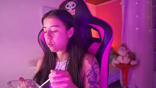 Snapshot of mavi_boo chatting on February 2026 08:29:02 PM mavi boo online show from February 2026 08:29:02 PM