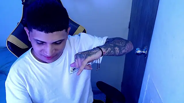 Black diamondd  online show from February 2026 08:40:02 PM