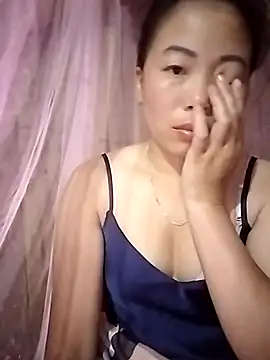 Ella-aa online show from March 2026 09:42:01 PM