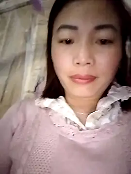 Ella-aa online show from March 2026 10:05:01 PM