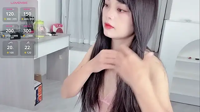 xianxian-baby online show from May 2026 05:43:01 PM