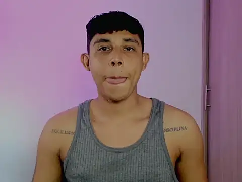 nilo2021 online show from April 2026 09:27:01 PM