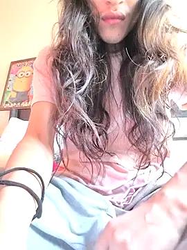 Snapshot of srAplee chatting on February 2026 05:52:01 PM srAplee online show from February 2026 05:52:01 PM