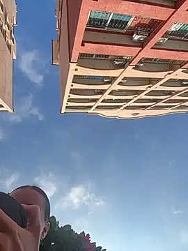 MiaTee online show from April 2026 02:05:02 AM