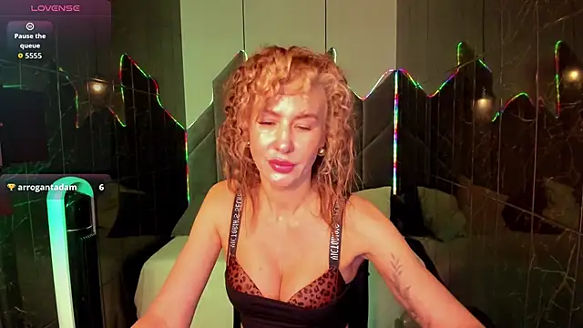 Snapshot of Madam__Isabella chatting on February 2026 06:19:02 AM Madam Isabella online show from February 2026 06:19:02 AM