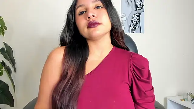 Victoria Rosee online show from February 2026 12:43:02 PM