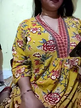 Snapshot of PARI51 chatting on February 2026 08:27:01 PM PARI51 online show from February 2026 08:27:01 PM