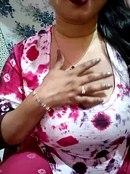 Snapshot of PARI51 chatting on February 2026 09:14:02 PM PARI51 online show from February 2026 09:14:02 PM