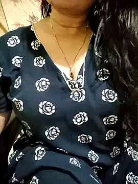 PARI51 online show from July 2026 07:05:02 PM