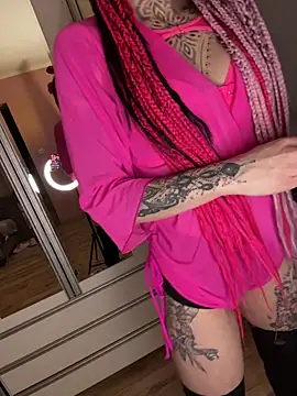 susannee online show from March 2026 09:32:02 PM