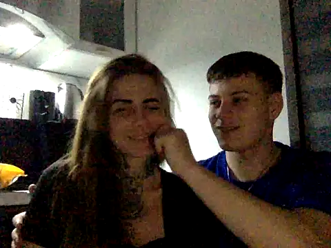 Carlos18loverboyfriend online show from March 2026 11:48:01 PM