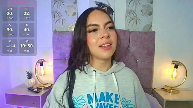 Snapshot of Annie_bonnie_ chatting on June 2026 11:43:01 AM Annie bonnie online show from June 2026 11:43:01 AM