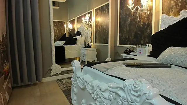 Snapshot of JuliethMilf chatting on February 2026 07:47:02 PM JuliethMilf online show from February 2026 07:47:02 PM